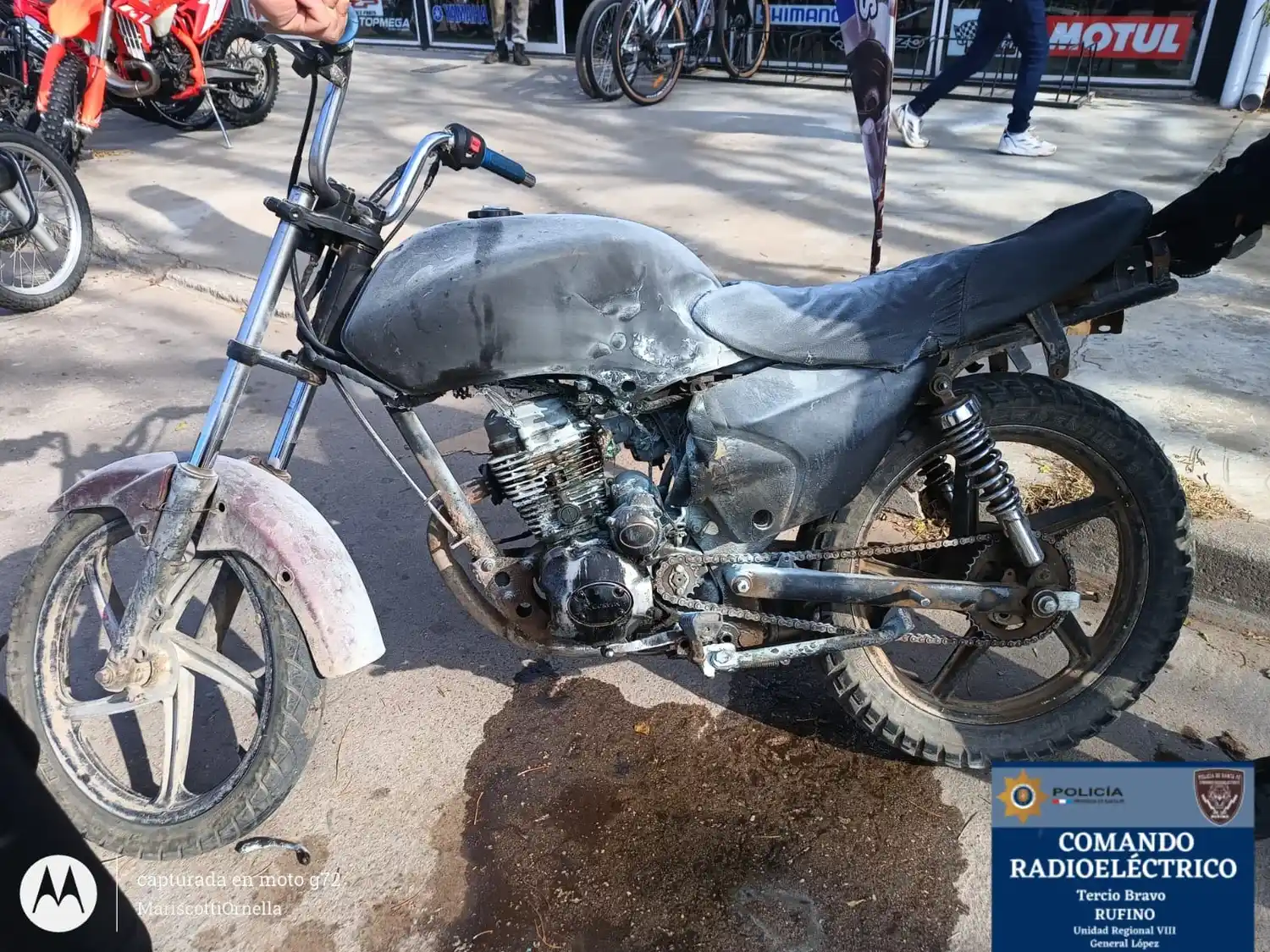 Moto quemada