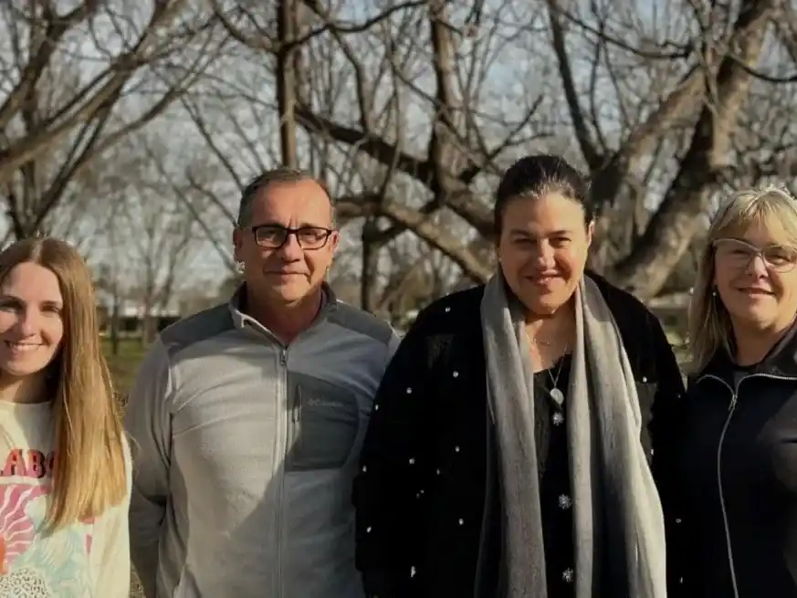 Castellani destacó el trabajo familiar y la innovación de los productores en el sur provincial.