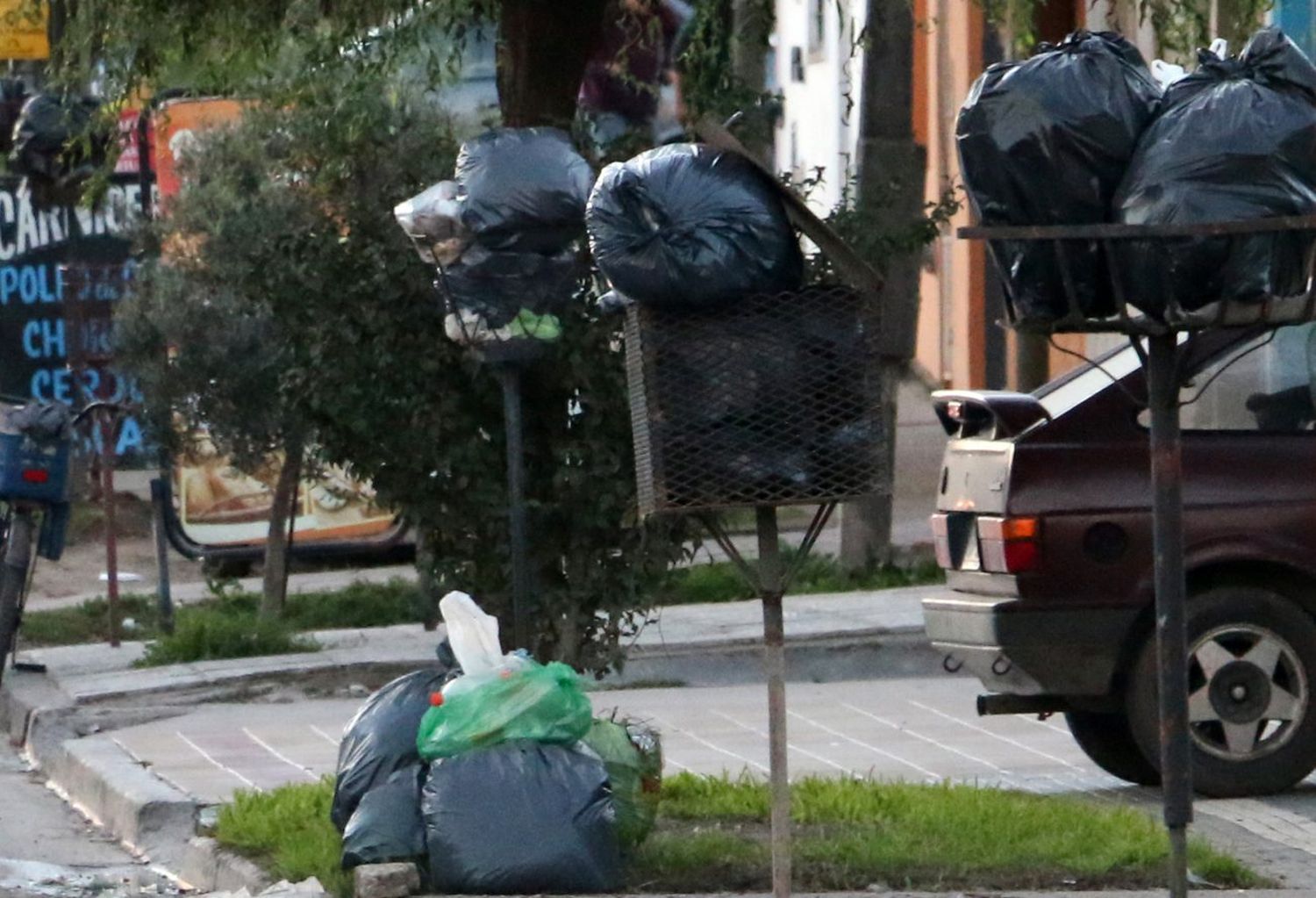 El Ejecutivo advirtió que acudirá a Trabajo si persiste el conflicto en recolección