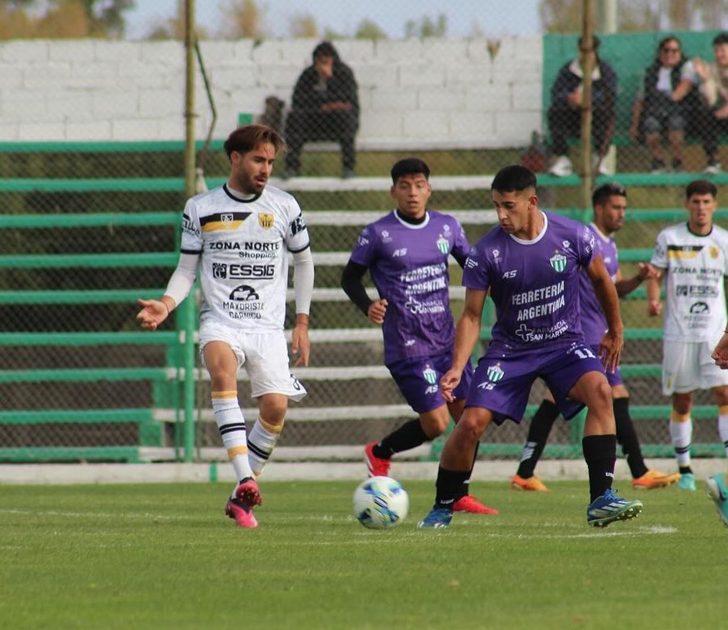 Santamarina espera confirmar horario para domingo a la tarde