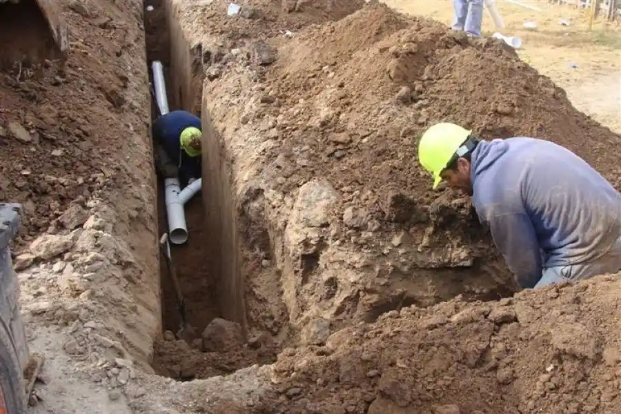 La obra de red cloacal supera el 70% en Nuevo Torino