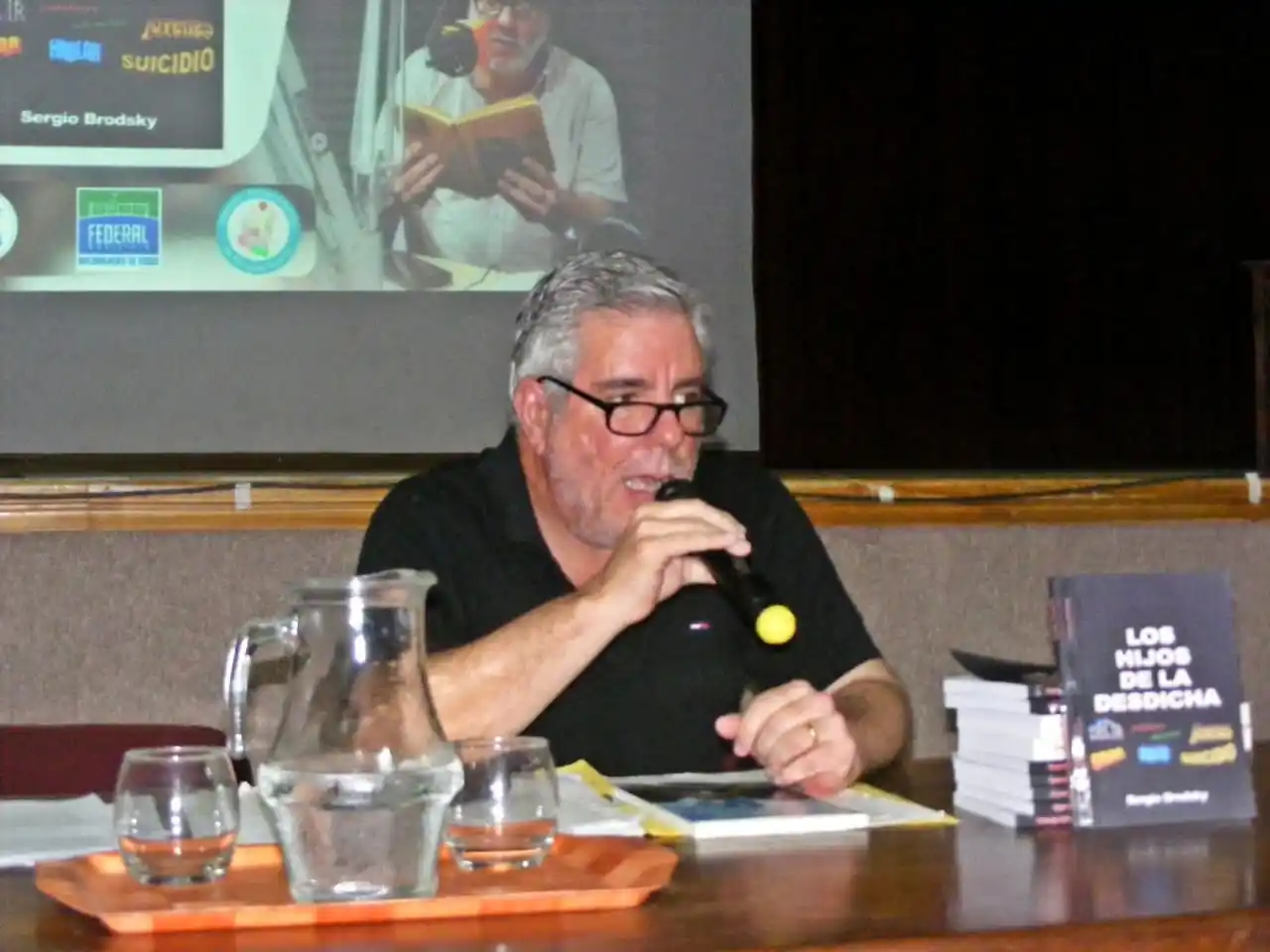 “Todos tenemos que ser voluntarios en la prevención del suicidio”