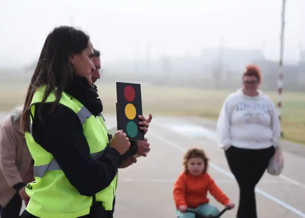 Día de la Seguridad Vial: Crespo refuerza la educación para prevenir accidentes de tránsito