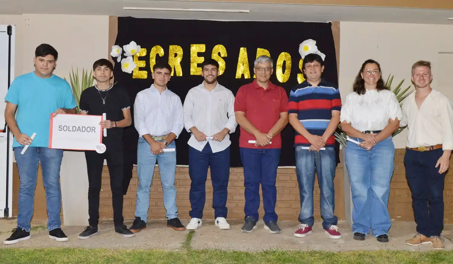Egresaron 84 alumnos en 12 trayectos formativos