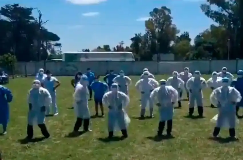 El "baile DetectAR" de los promotores de salud para mantener la alegría