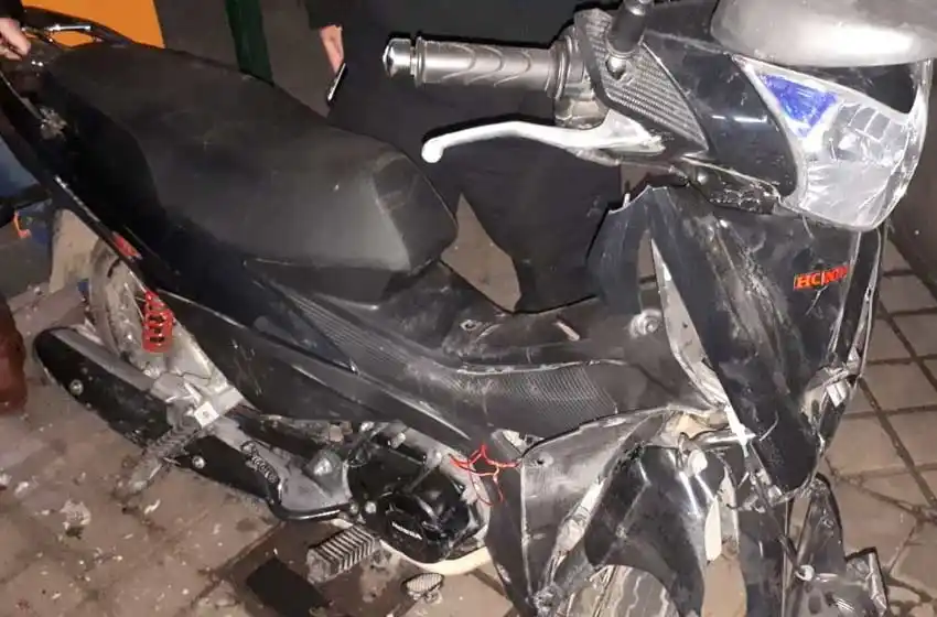 Mató a un joven, le robó la moto, chocó con el vehículo a las 24 horas y lo detuvieron