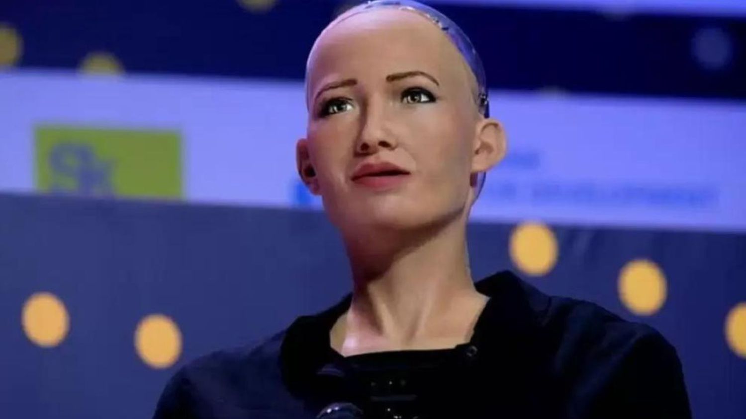 «Robots humanoides» no tan amistosos: riesgos de la tecnología que advierte Elon Musk