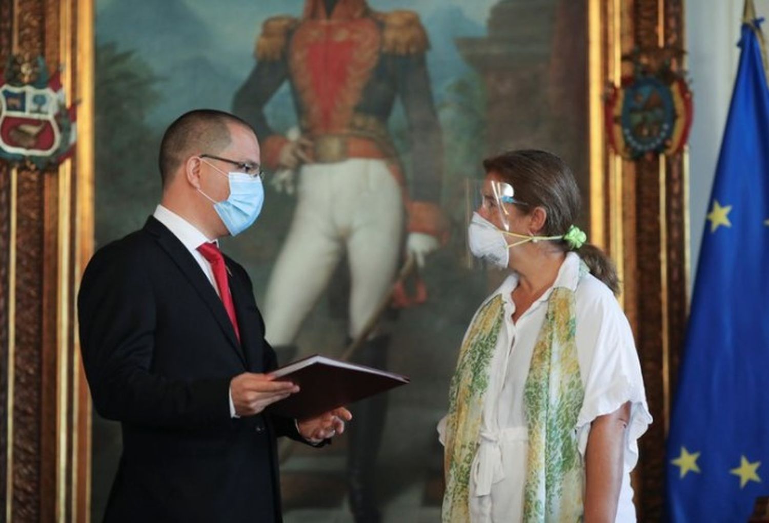 Caracas expulsó a la embajadora de la Unión Europea tras las últimas sanciones