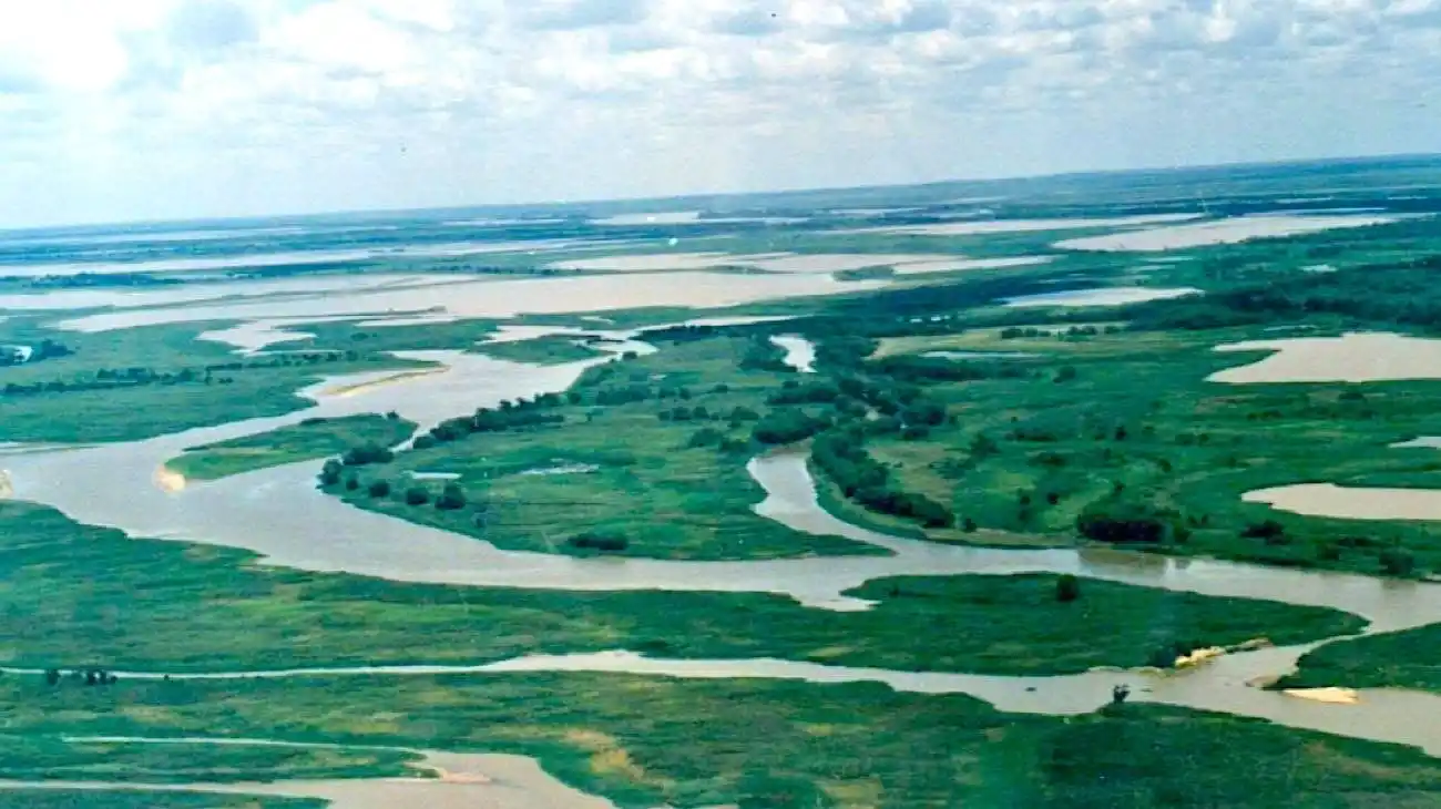 El Ejecutivo busca autorización legislativa para explotar islas y humedales