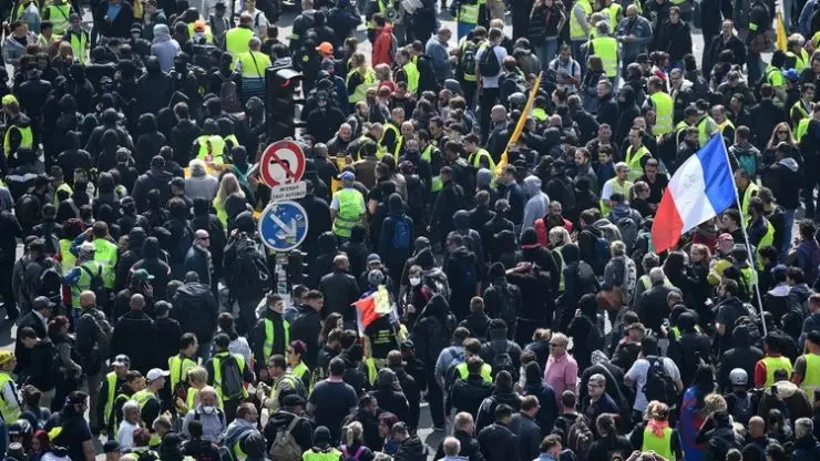 Incidentes con  «chalecos amarillos»