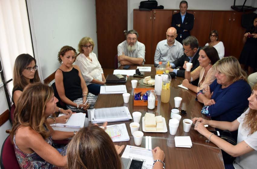 Caso Kiki: la Defensora de Niñas, Niños y Adolescentes se reunió con diputados