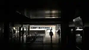 CORPOELEC MUDO: lluvias, bajones y apagones en Caracas y varios estados del país