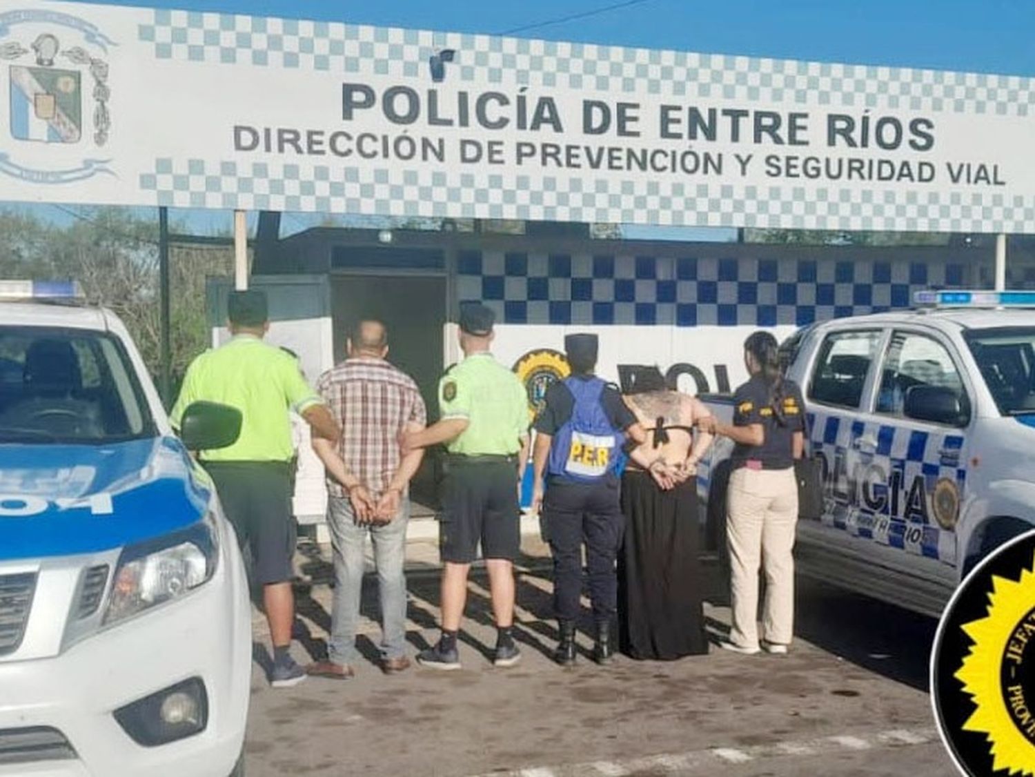 Detienen a una mujer con pedido de captura y secuestran cocaína