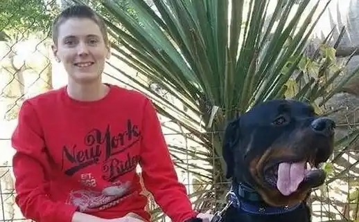 La policía mató a la joven que se hizo famosa por un video en YouTube