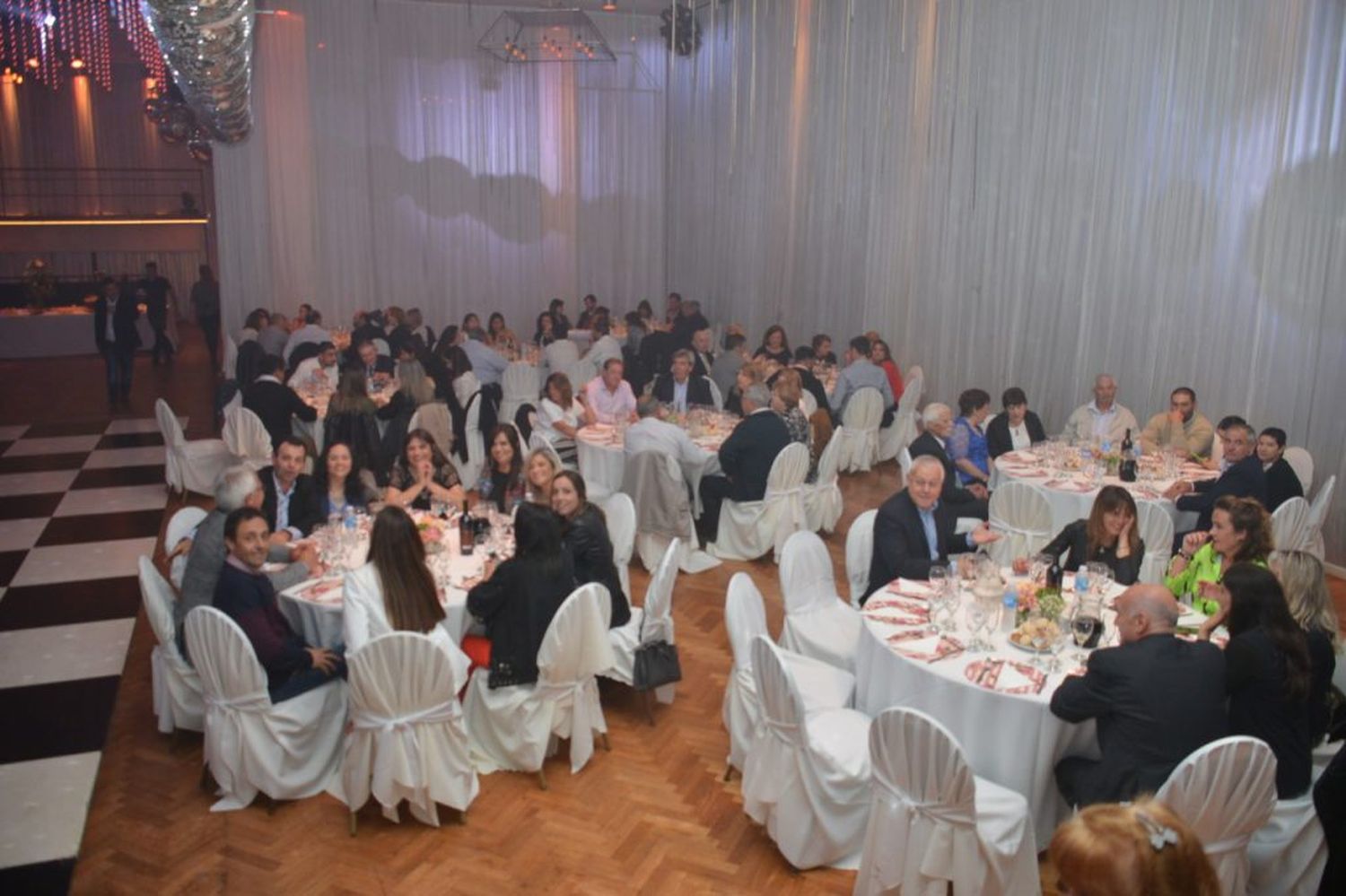 Con un gran acompañamiento, se celebró la cena anual del Hospital de Niños