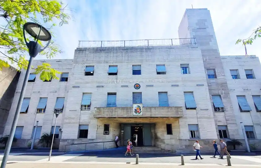 Presentación de programas de empleo