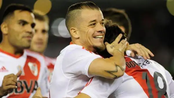 River se clasificó primero pero dejó dudas de cara al Superclásico
