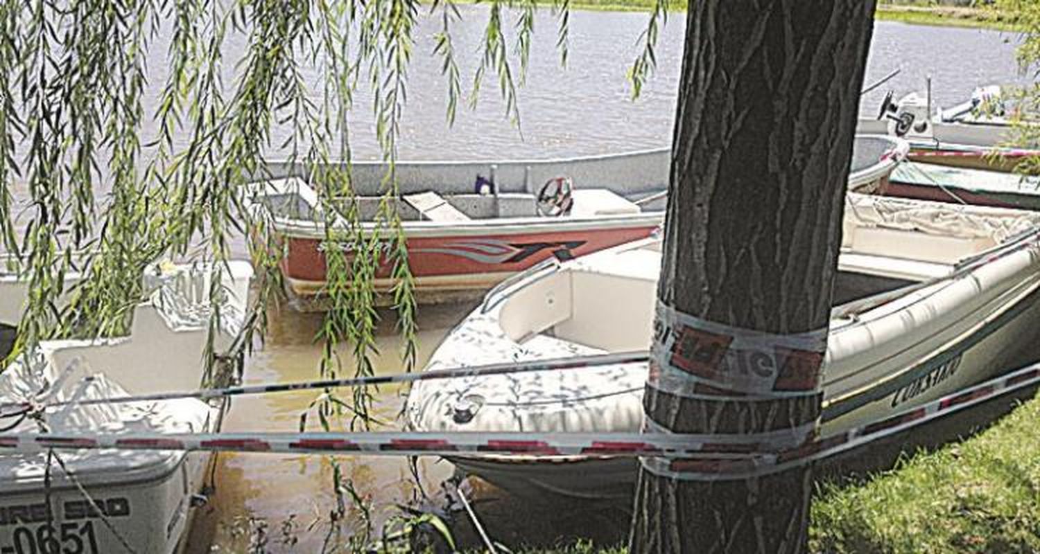 Sin rastros y con sospechas por los motores robados en el Náutico
