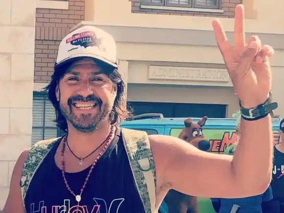 Tras el incidente en la autopista, el cantante de La Mancha de Rolando aseguró que quisieron robarle