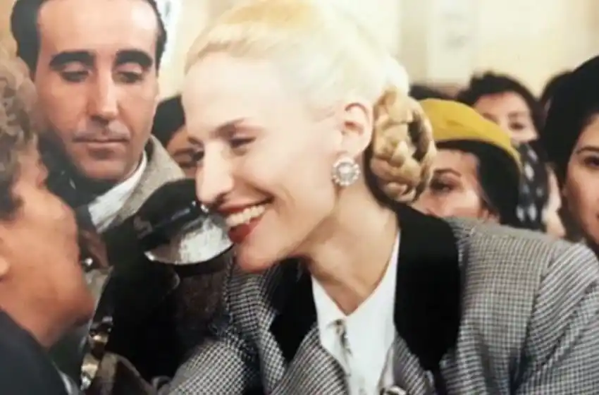 Esther Goris llega con la obra Evita, un homenaje al Museo MAR de Mar del Plata