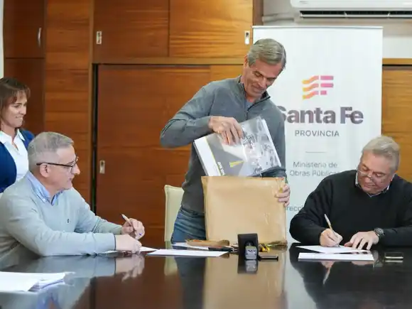 Provincia avanza con la inversión en reparación de rutas santafesinas para mejorar la seguridad vial