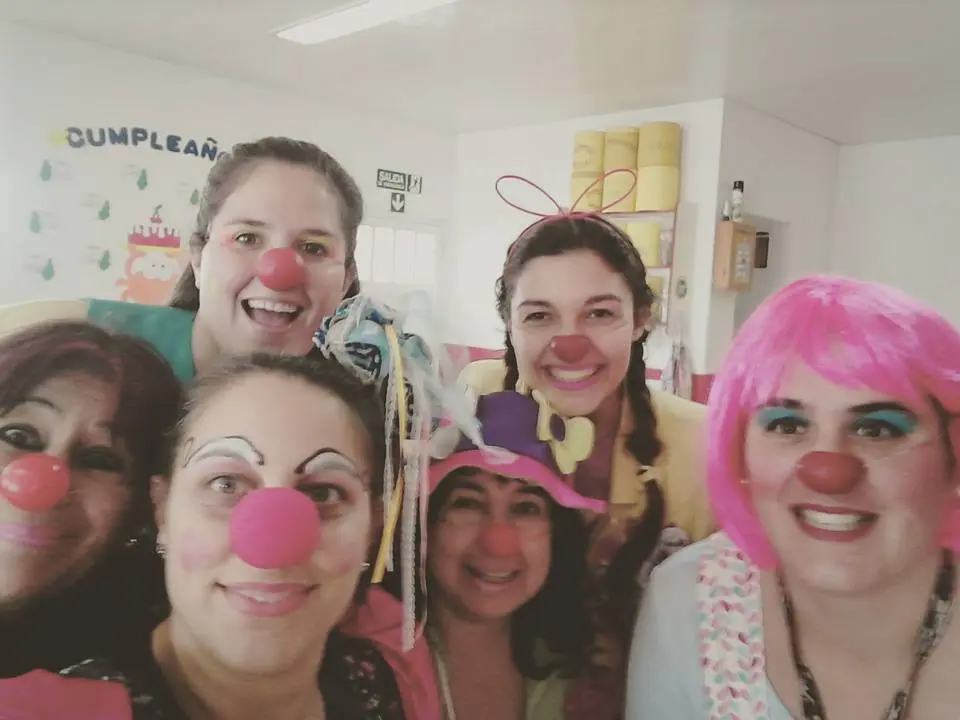 La Compañía “Colorín Colorado” brindó un show para los chicos