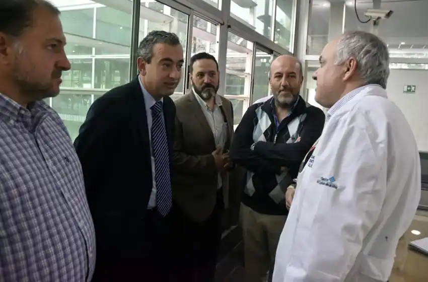 Javkin en el HECA: “Sólo en Rosario la gente no teme atenderse en la salud pública”