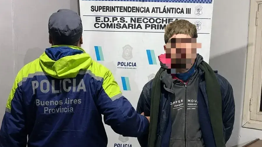 El sujeto detenido