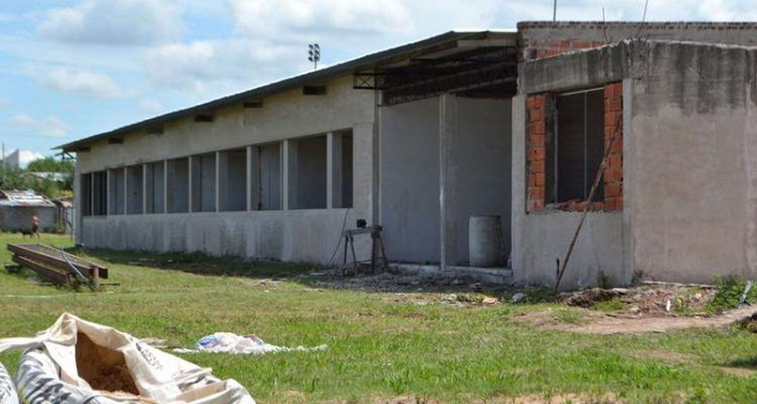 El año escolar arranca con obras y sin el Jardín de Banfield