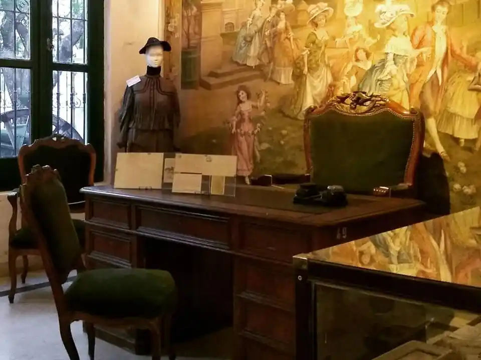 El recorrido será dentro y fuera de las instalaciones.