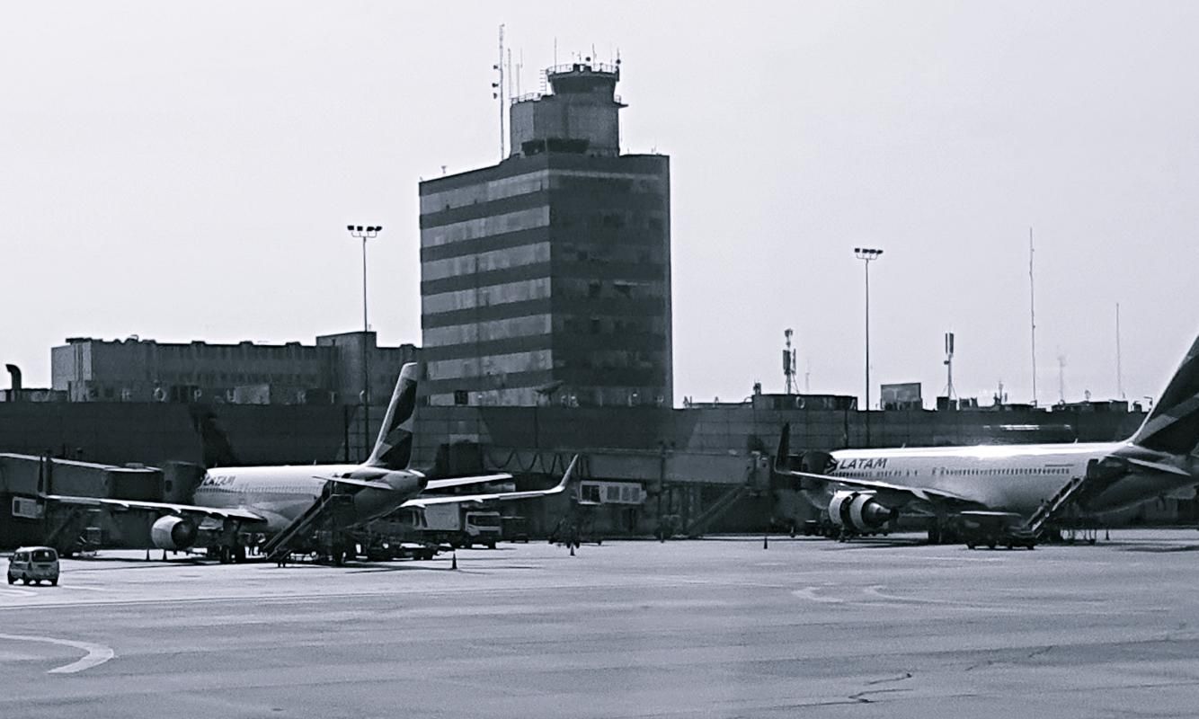 Nuevas medidas de seguridad en el aeropuerto de Lima para evitar protestas