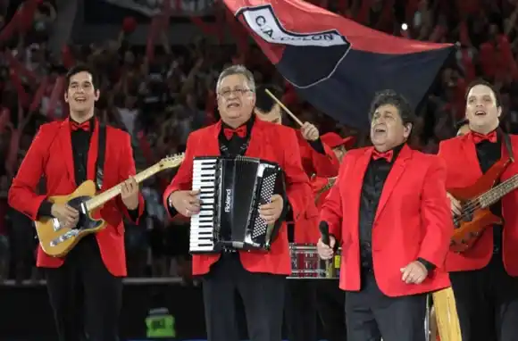 Crisis en Los Palmeras: se rompe la sociedad y peligran la marca y la continuidad del grupo