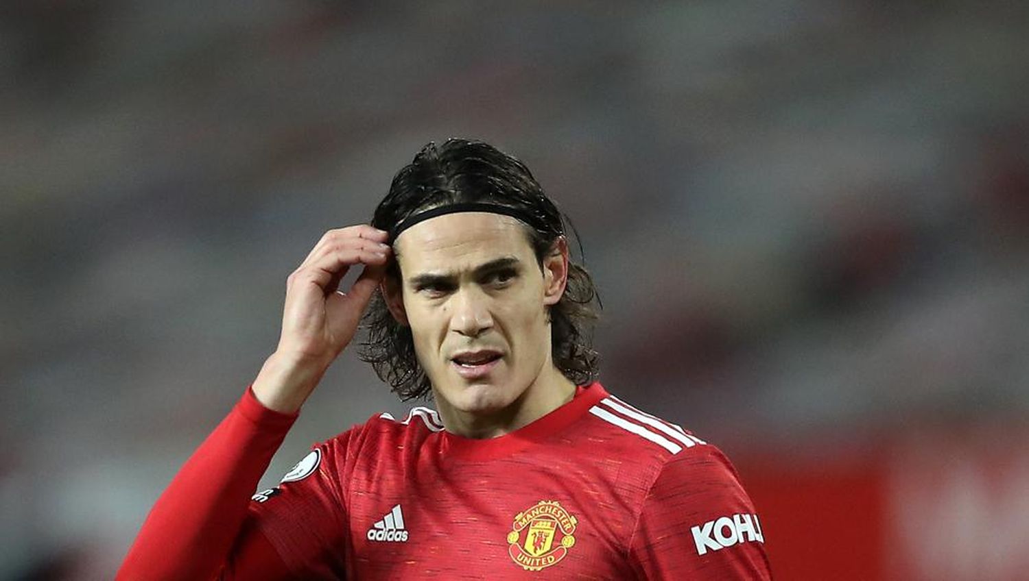 Una absurda sanción para el uruguayo Cavani
