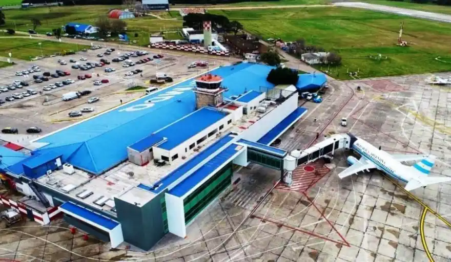 Aerolíneas Argentinas anunció que tendrá un nuevo servicio entre Mar del Plata y Montevideo