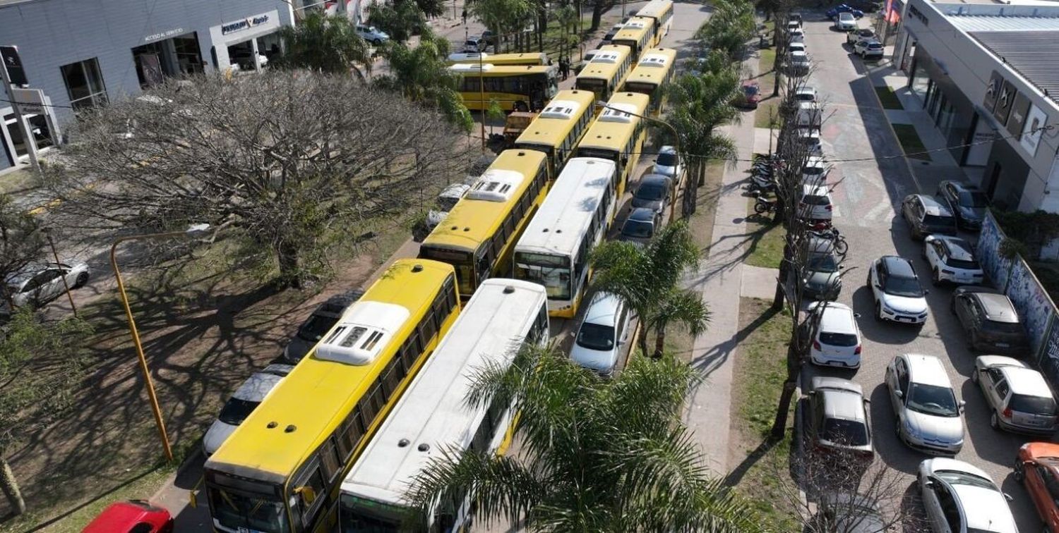 Reunión de transporte para definir el paro de colectivos por 48 horas a nivel nacional