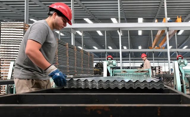 Advierten que el escenario contractivo en consumo y producción persiste en las pymes