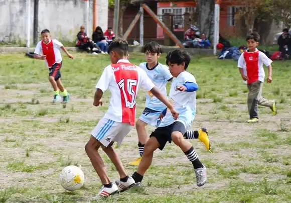 La Liga Social de fútbol infantil tuvo su edición en Villa Zorraquín