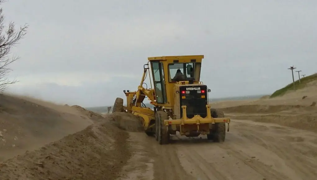 Repasan calles en el sector de la playa y el Parque