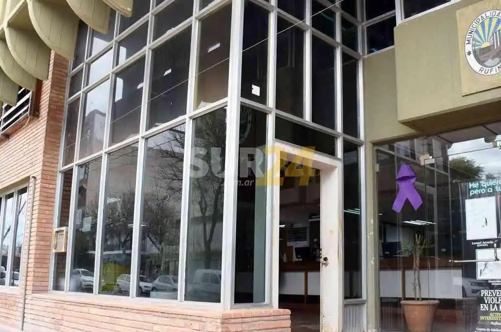 Rufino cierra otra oficina municipal por casos positivos de Covid-19 en su plantel