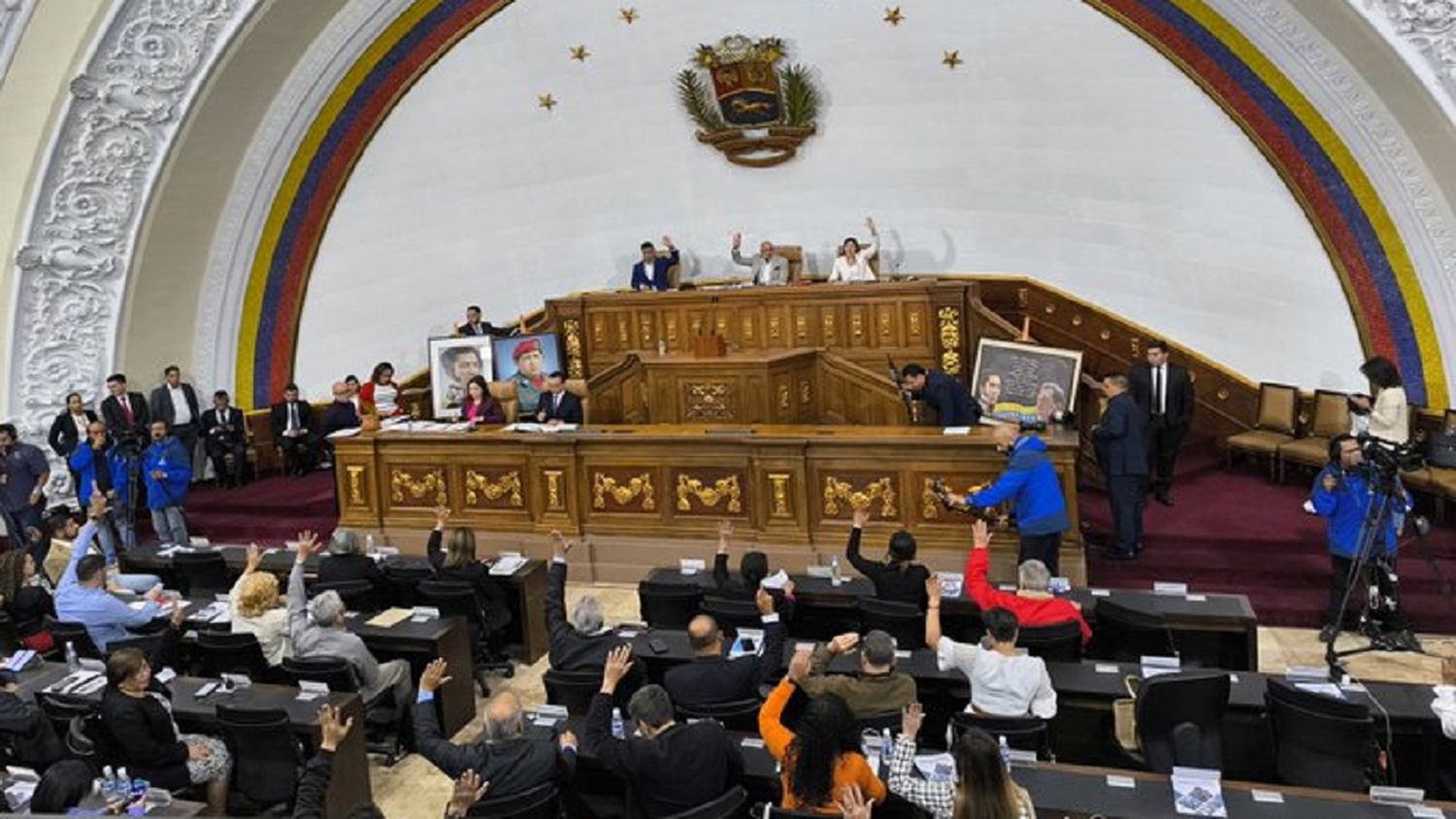 AN aprueba Ley de Inteligencia Artificial: la idea es fortalecer las capacidades científicas de Venezuela