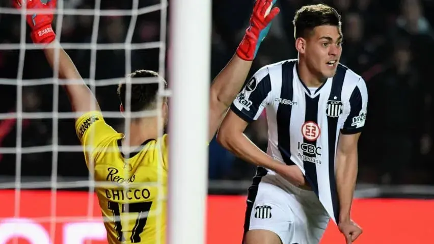 Talleres sigue haciendo historia: superó a Colón y avanzó a cuartos de final