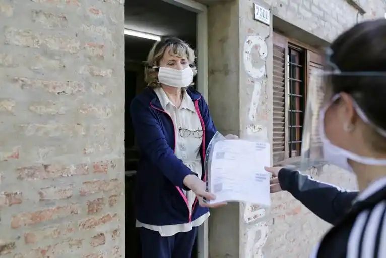 Los voluntarios anotados en la Municipalidad comienzan a brindar asistencia por la pandemia
