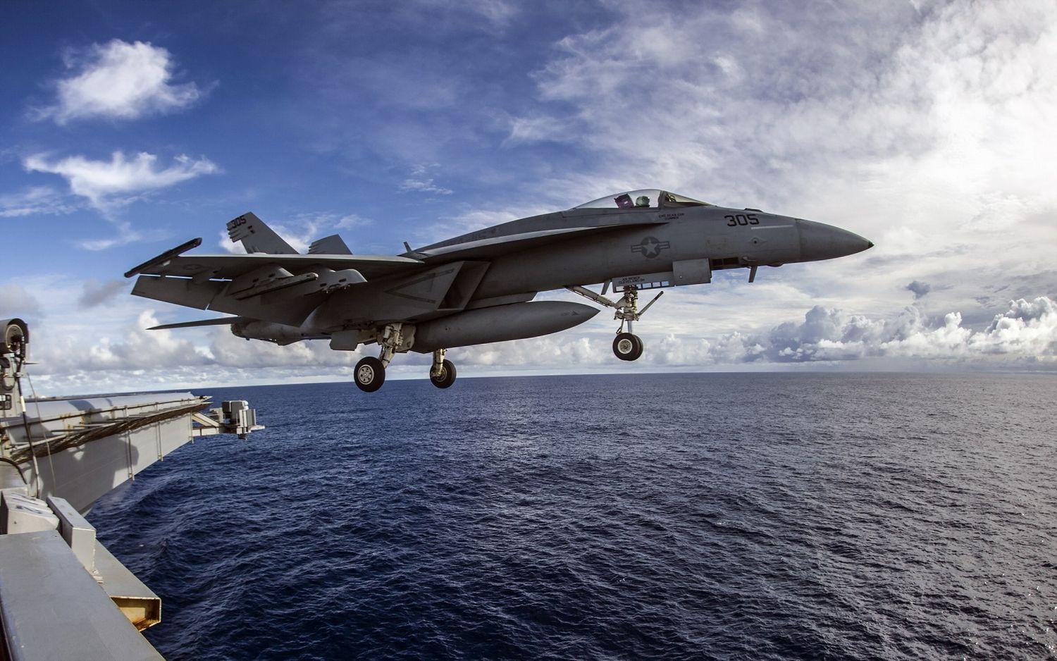 Project Odin’s Eye: US Navy investigates whether extreme G-forces cause brain damage in TOP GUN pilots