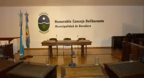 Polémica en Baradero por cierre del Concejo: El edil Martín Cárdenas denunció que el Frente de Todos quiere gestionar de manera unipersonal