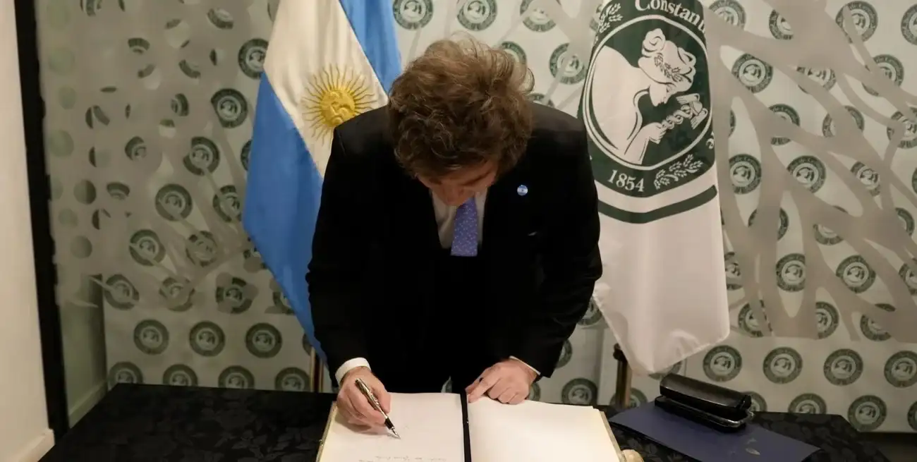 También se reducirán impuestos para las industrias automotriz, petroquímica y de maquinaria.