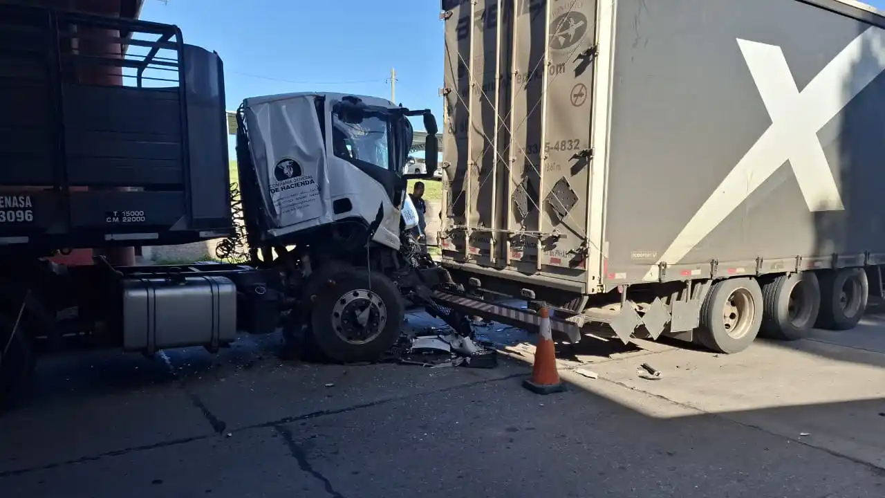 Accidente de tránsito sin lesionados en el acceso al Túnel Subfluvial