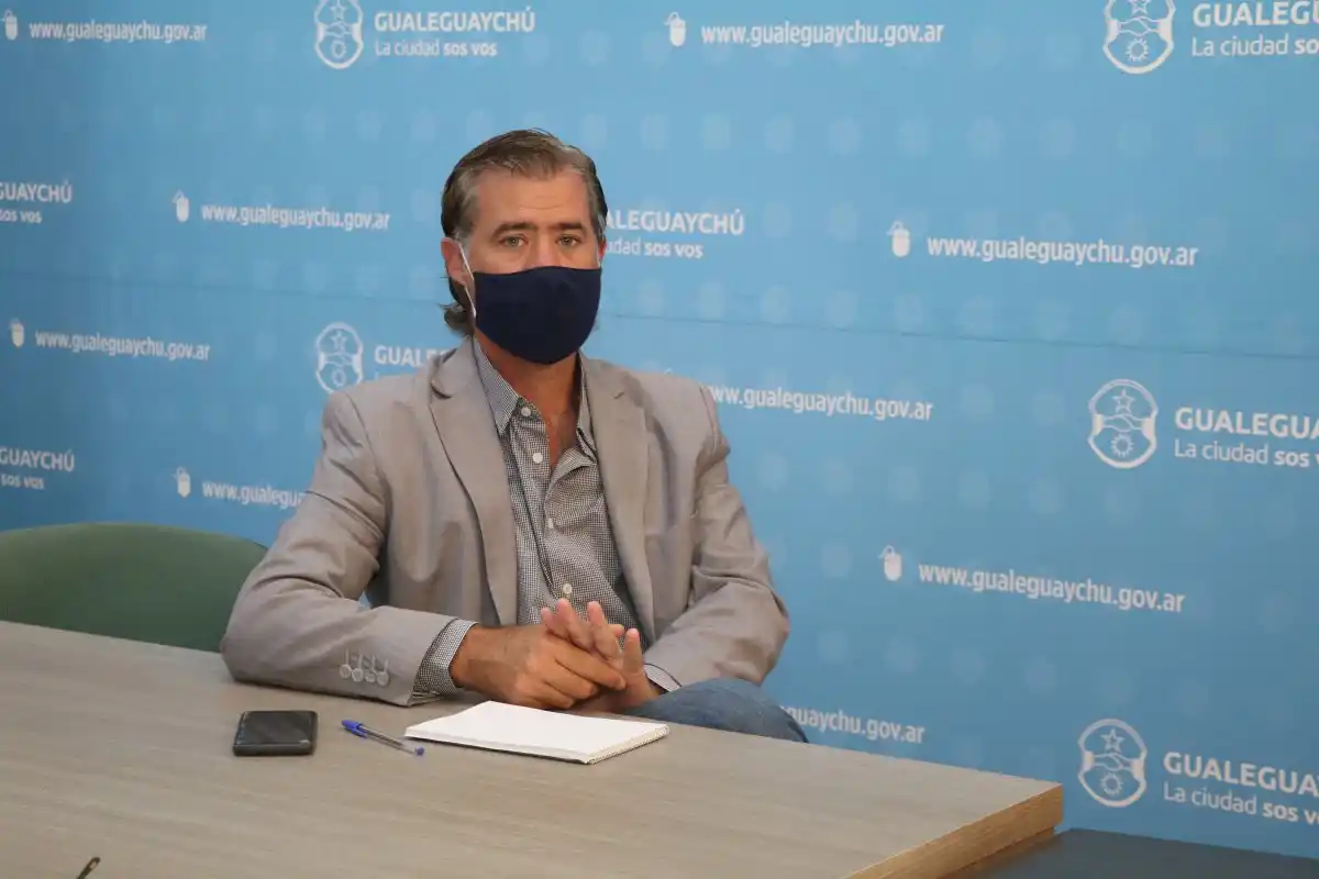 Piaggio visita los ministerios de Desarrollo Social y de Mujeres