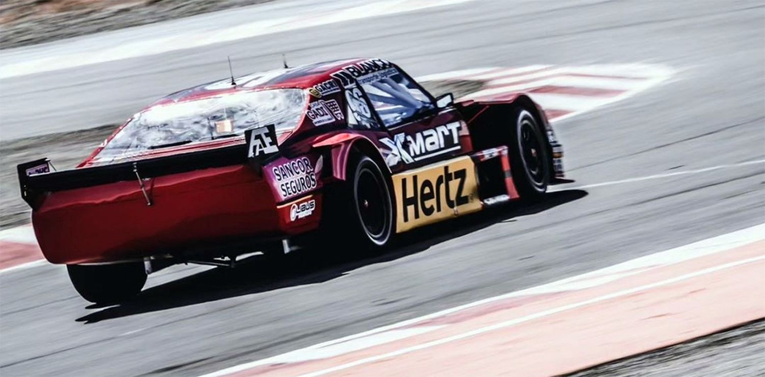 TC: Benvenuti apareció sobre el final y se quedó con la pole en Neuquén