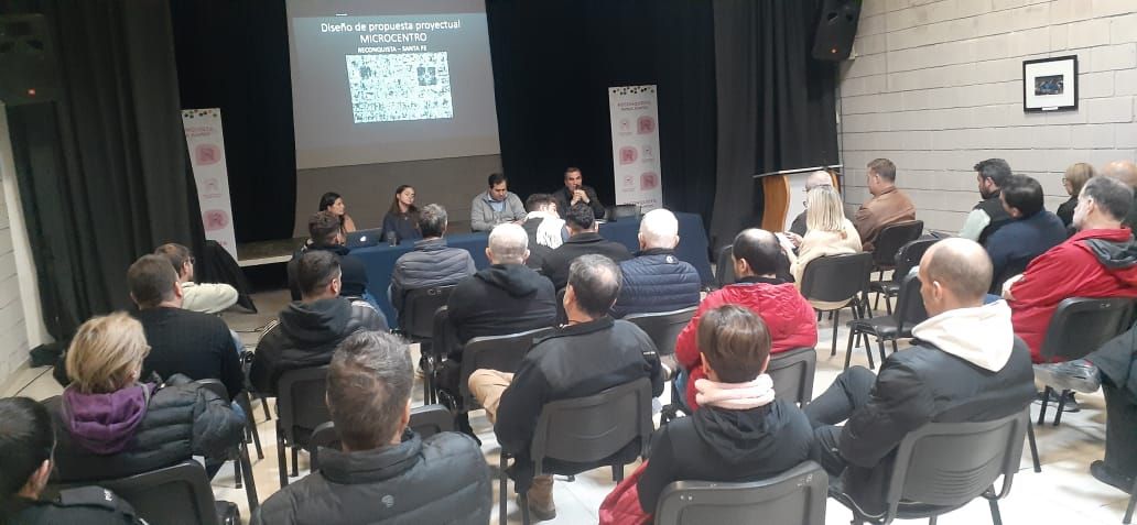 El gobierno de Reconquista se reunió con frentistas