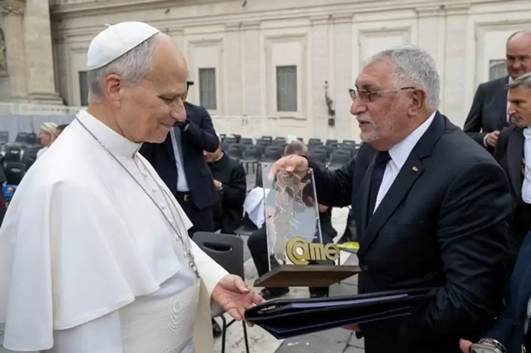 El presidente de CAME visitó al papa León XIV y le informó sobre la crítica situación de las pymes en el país